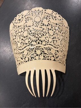 Rare Antique Celluloid Ivory Mantilla Wedding Hair Comb Spain